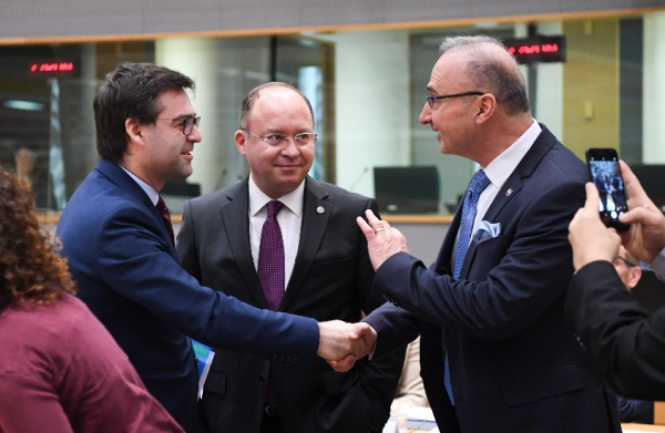 VICEPREMIERUL NICU POPESCU A PARTICIPAT LA CONSILIUL PENTRU AFACERI EXTERNE AL UNIUNII EUROPENE
