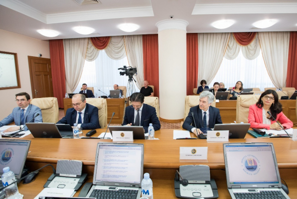 IMPORTUL MOTOCULTOARELOR ȘI TRACTOARELOR VA FI SCUTIT DE PLATA ACCIZEI