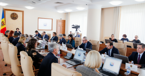 БЕЖЕНЦЫ ИЗ УКРАИНЫ ПОЛУЧАТ ВРЕМЕННУЮ ЗАЩИТУ В РЕСПУБЛИКЕ МОЛДОВА