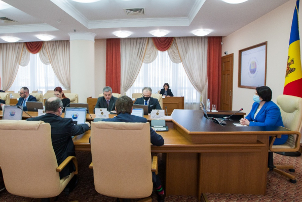 PERMISELE DE PESCUIT VOR PUTEA FI OBTINUTE ONLINE