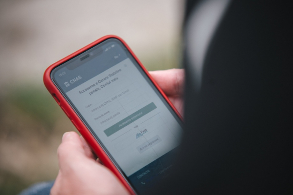 BENEFICIARII PENSIEI ANTICIPATE:"ESTE O MASURA FOARTE BUNA A GUVERNULUI"