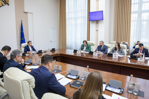 КОМИССИЯ ПО ЧРЕЗВЫЧАЙНЫМ СИТУАЦИЯМ ОДОБРИЛА РЯД МЕР ПО ОБЕСПЕЧЕНИЮ ЭНЕРГЕТИЧЕСКОЙ И ПРОДОВОЛЬСТВЕННОЙ БЕЗОПАСНОСТИ СТРАНЫ