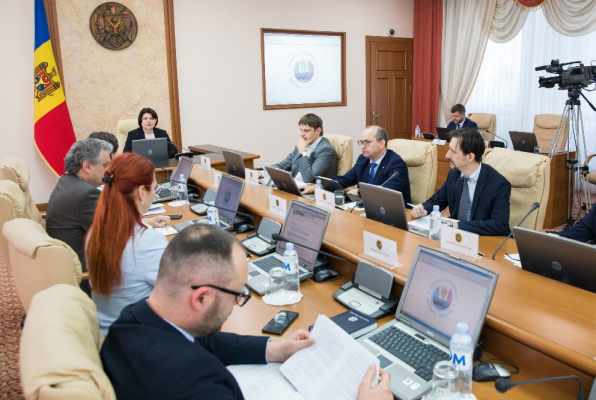 PEDEPSE MAI ASPRE PENTRU ȘOFERI CARE INCALCA SISTEMATIC REGULAMENTUL CIRCULAȚIEI RUTIERE