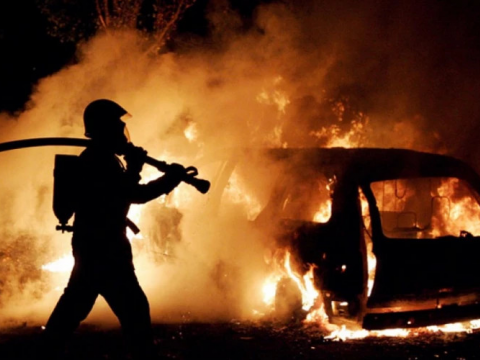 INTERVENȚIA IGSU LA LICHIDAREA UNUI INCENDIU PE ŞOSEAUA MUNCEȘTI DIN CAPITALĂ