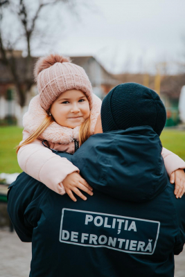 РЕКОМЕНДАЦИИ ДЛЯ ЛИЦ, ПЛАНИРУЮЩИХ ПЕРЕСЕЧЕНИЕ ГОСГРАНИЦЫ С ДЕТЬМИ