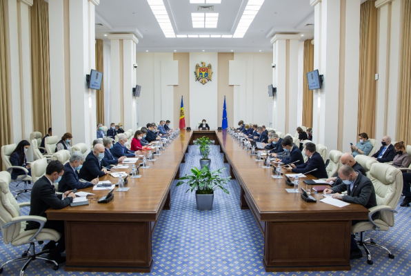 DECIZIA CSE:AJUTOARELE UMANITARE PENTRU REFUGIAȚI VOR FI DISTRIBUITE PRIN INTERMEDIUL UNUI DEPOZIT GESTIONAT DE GUVERN