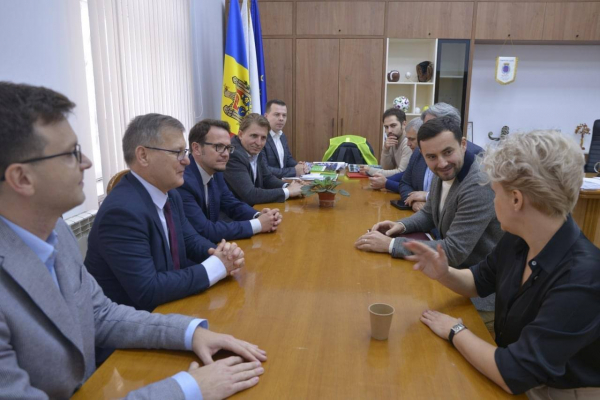 SPECIALIȘTII DIN DOMENIUL TRANSPORTULUI PUBLIC DIN LUBLIN, POLONIA, VOR ÎMPĂRTĂȘI EXPERIENȚA ACUMULATĂ CU REPREZENTANȚII REGIILOR MUNICIPALE DE TRANSPORT CHIȘINĂU