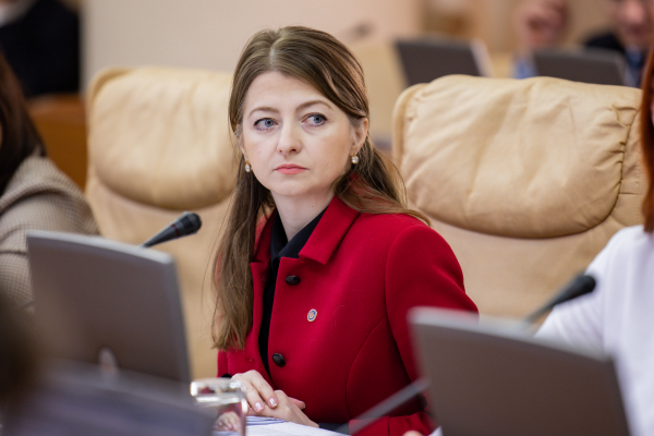 CREȘTEREA EFICIENTEI LUPTEI CU CORUPȚIA DE NIVEL ÎNALT, ÎN ATENȚIA GUVERNULUI