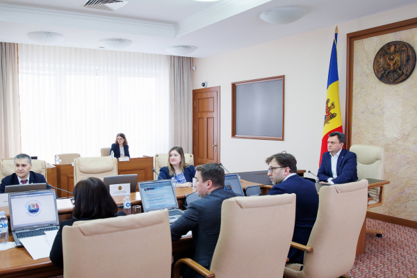 STANDARDE MAI CALITATIVE LA ETICHETAREA PRODUSELOR ALIMENTARE, APROBATE LA ȘEDINȚA GUVERNULUI