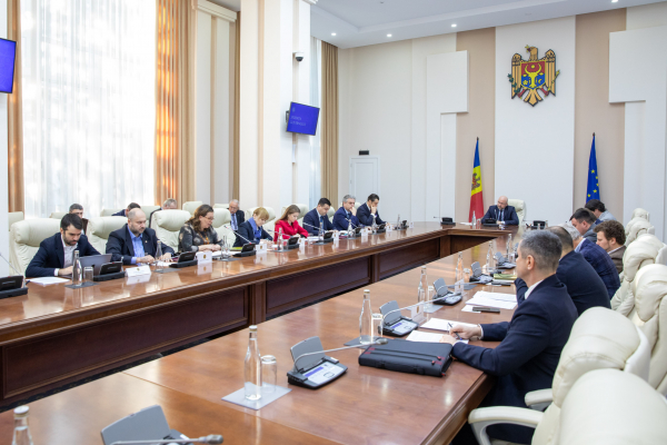 ПРАВИТЕЛЬСТВО ПРОДОЛЖАЕТ ЦИФРОВИЗОВАНИЕ ГОСУДАРСТВЕННЫХ УСЛУГ. ТРИ ДРУГИХ УЧРЕЖДЕНИЯ БУДУТ ПРЕДОСТАВЛЯТЬ УСЛУГИ В ЦИФРОВОМ ФОРМАТЕ