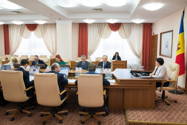 REZERVELE DE STAT VOR FI COMPLETATE CU CĂRBUNE