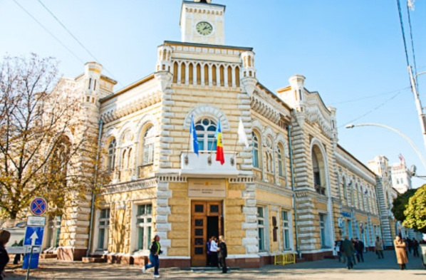 ПРИМАРИЯ КИШИНЕВА ПРОВЕДЕТ ОБШИРНЫЕ КОНСУЛЬТАЦИИ С ПРЕДСТАВИТЕЛЯМИ HORECA, УЧРЕЖДЕНИЙ ЗДРАВООХРАНЕНИЯ, ОБРАЗОВАНИЯ, КУЛЬТУРЫ И ДРУГИМИ