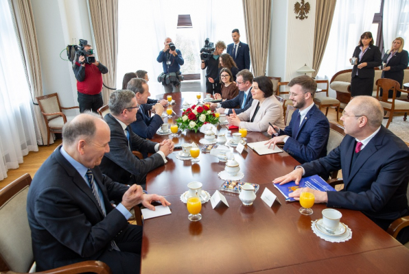 NATALIA GAVRILITA A AVUT O ÎNTREVEDERE CU MAREȘALI AI SENATULUI ȘI SEISMULUI REPUBLICII POLONE:"APRECIEM APROPIEREA DINTRE ȚĂRILE NOASTRE"